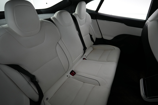 2022 Tesla Model S