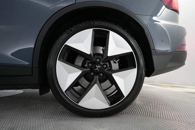 2024 Polestar 2