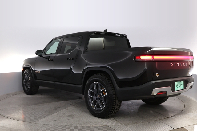 2023 Rivian R1T