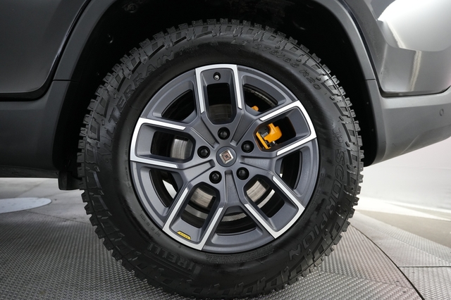 2023 Rivian R1T