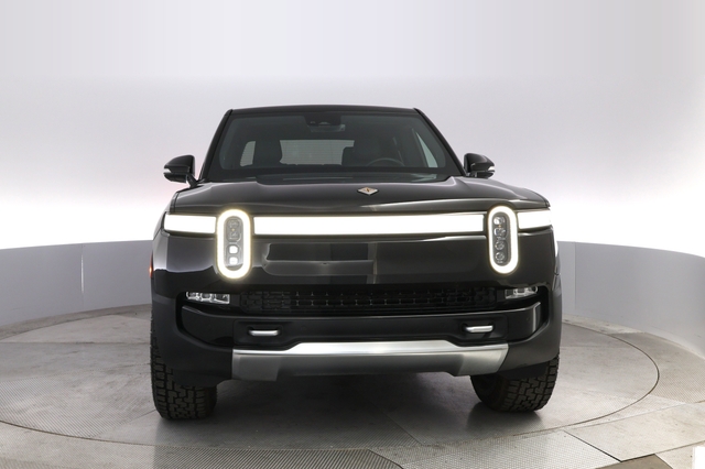 2023 Rivian R1T