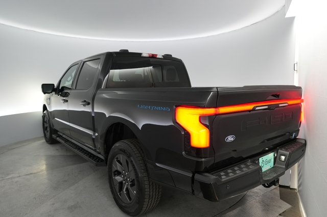 2024 Ford F-150 Lightning