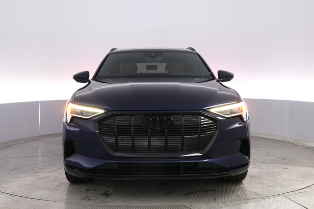 2022 Audi e-tron