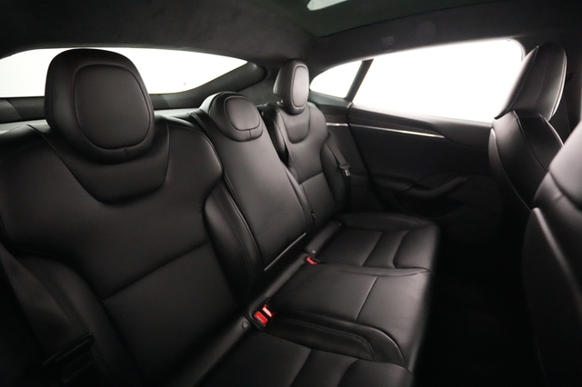 2022 Tesla Model S