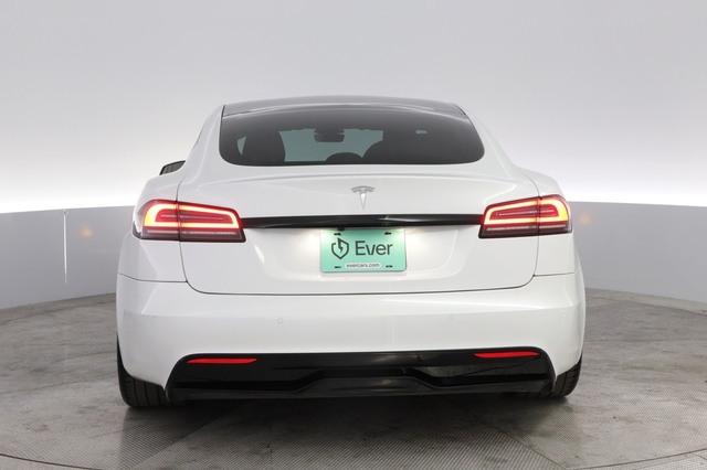2022 Tesla Model S