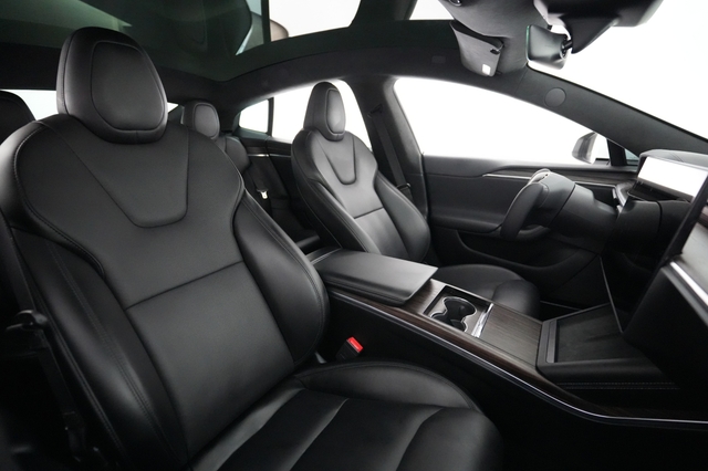 2022 Tesla Model S