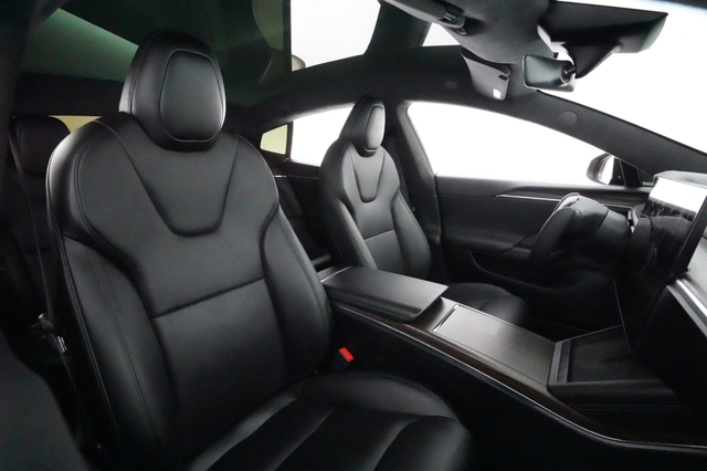 2022 Tesla Model S