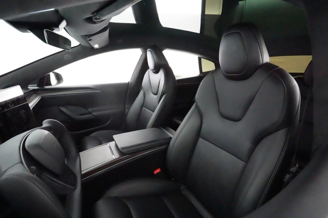 2022 Tesla Model S