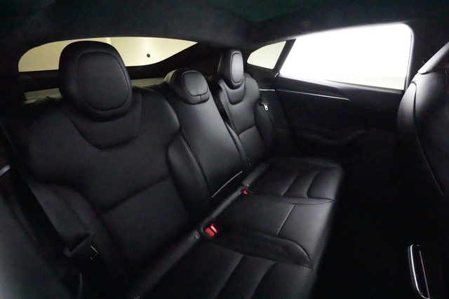 2022 Tesla Model S