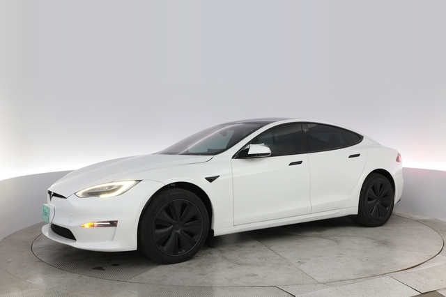 2022 Tesla Model S
