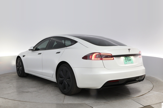 2022 Tesla Model S