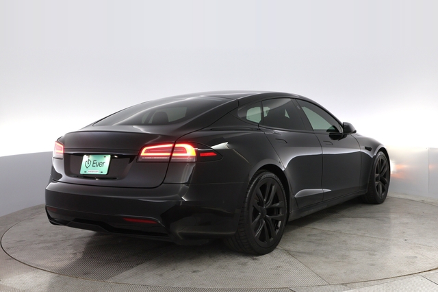 2022 Tesla Model S