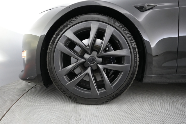 2022 Tesla Model S