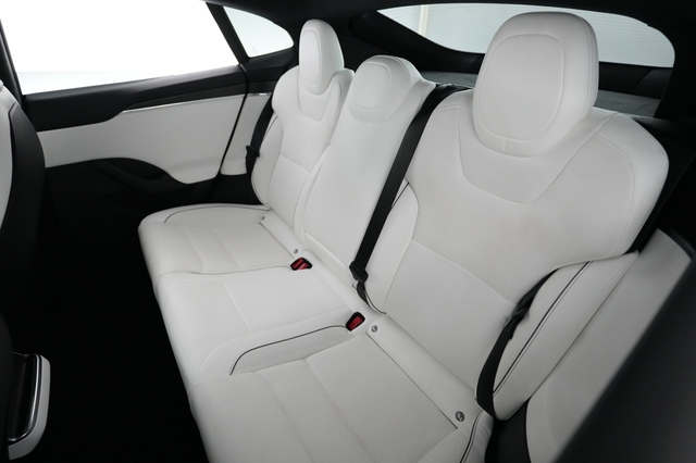 2022 Tesla Model S