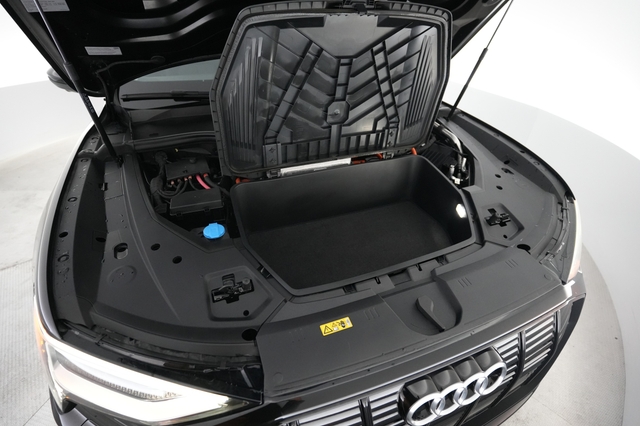 2021 Audi e-tron