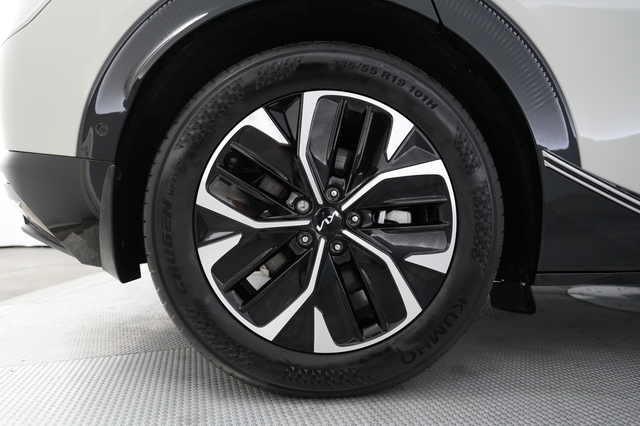 2023 Kia EV6