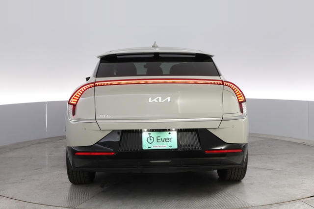 2023 Kia EV6