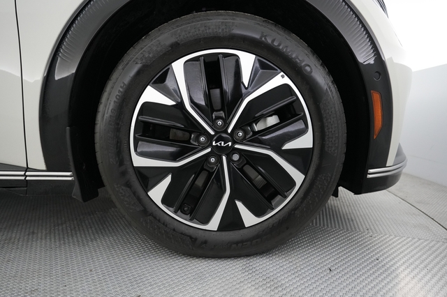 2023 Kia EV6