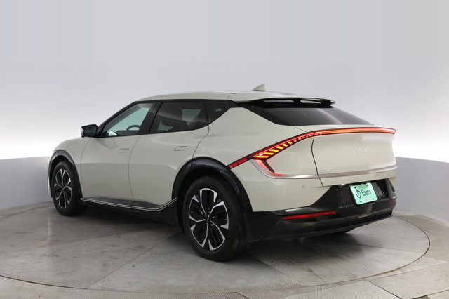 2023 Kia EV6