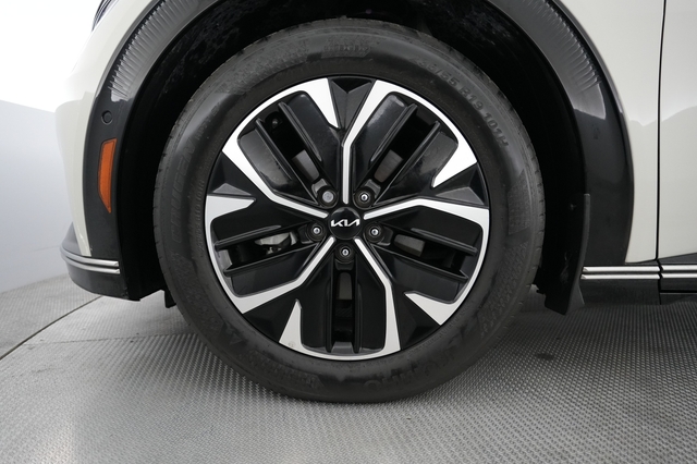 2023 Kia EV6