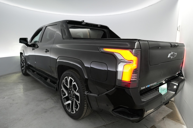 2024 Chevrolet Silverado EV