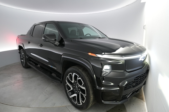 2024 Chevrolet Silverado EV