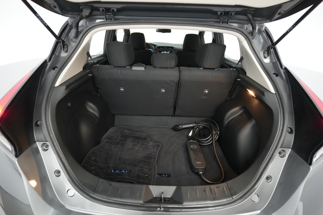 2024 Nissan LEAF