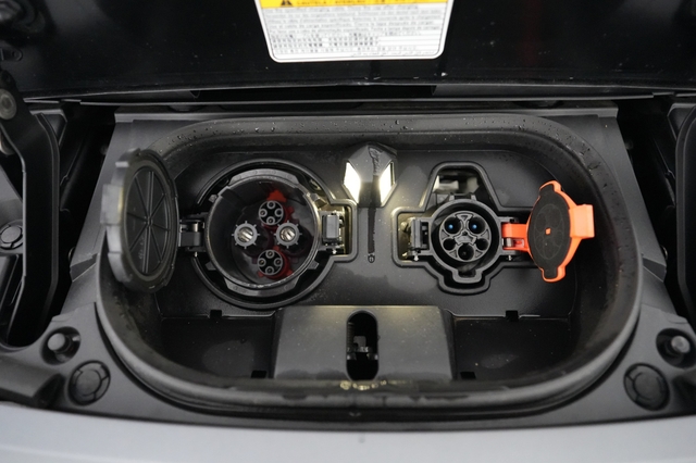 2024 Nissan LEAF