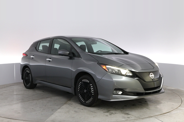 2024 Nissan LEAF