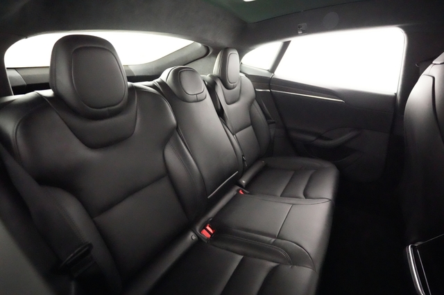 2022 Tesla Model S