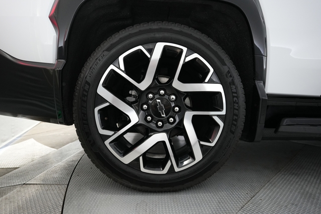 2024 Chevrolet Silverado EV