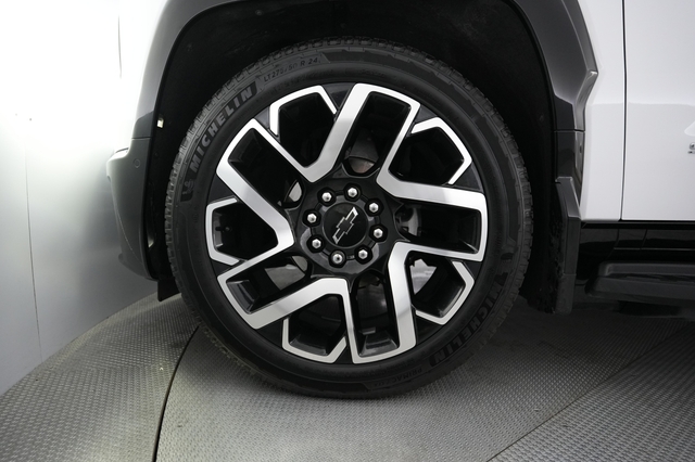 2024 Chevrolet Silverado EV