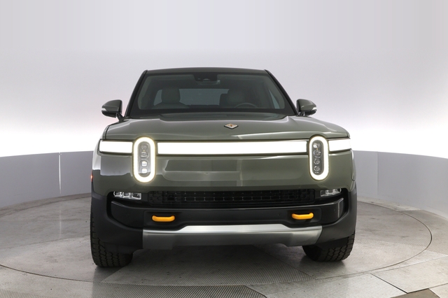 2022 Rivian R1T