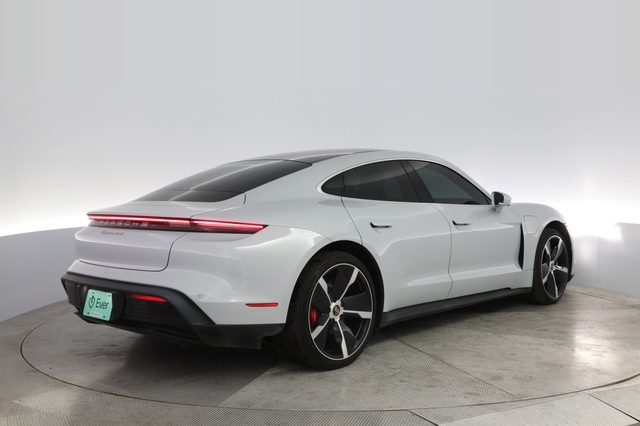 2021 Porsche Taycan