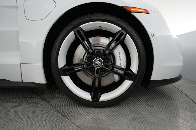 2022 Porsche Taycan