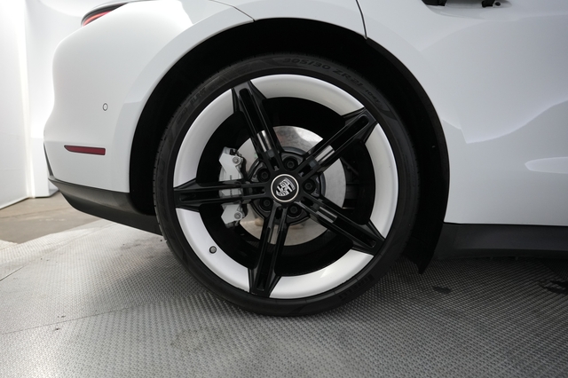 2022 Porsche Taycan