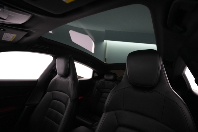 2022 Porsche Taycan