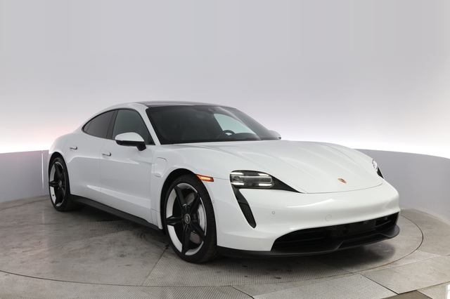 2022 Porsche Taycan