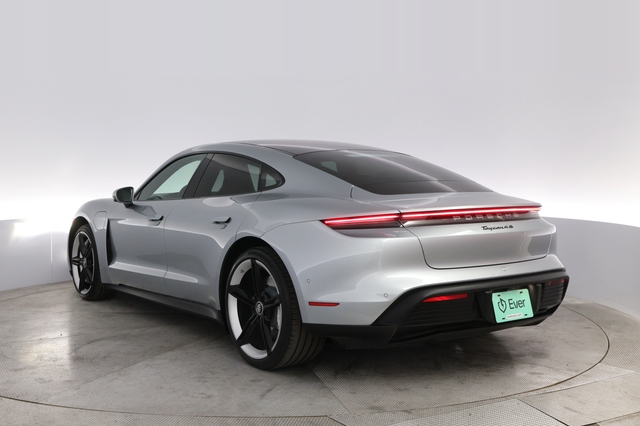 2020 Porsche Taycan