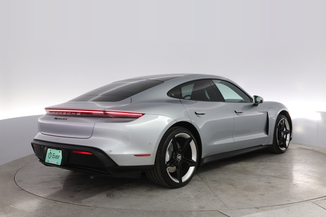 2020 Porsche Taycan