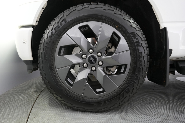 2022 Ford F-150 Lightning