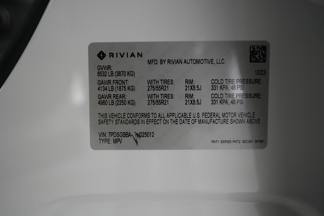 2023 Rivian R1S
