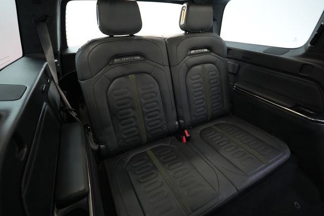 2023 Rivian R1S