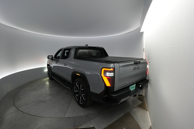 2024 GMC Sierra EV