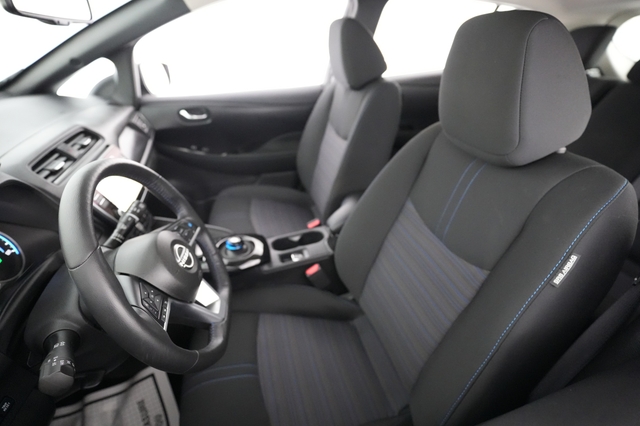 2024 Nissan LEAF