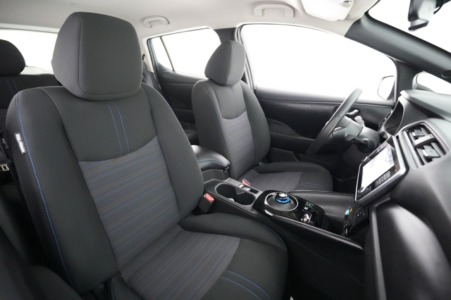 2024 Nissan LEAF