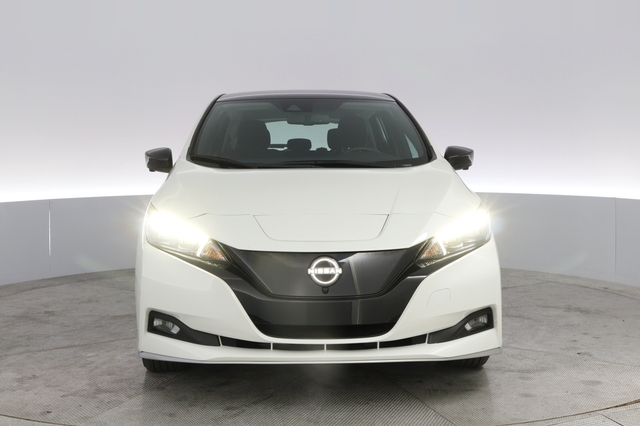 2023 Nissan LEAF