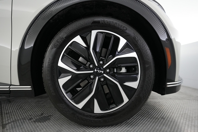 2023 Kia EV6