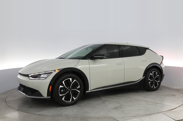 2023 Kia EV6