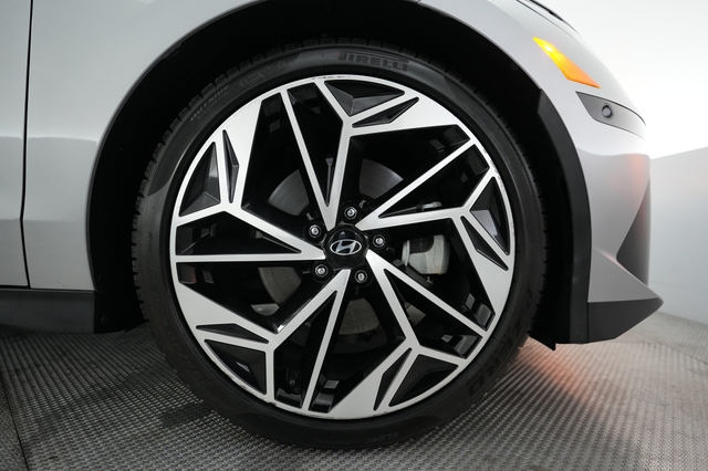 2023 Hyundai IONIQ 6
